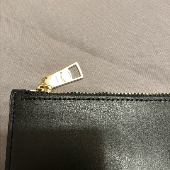 Coach Leather Pouch black with Gold Accents - Picture 2 of 9